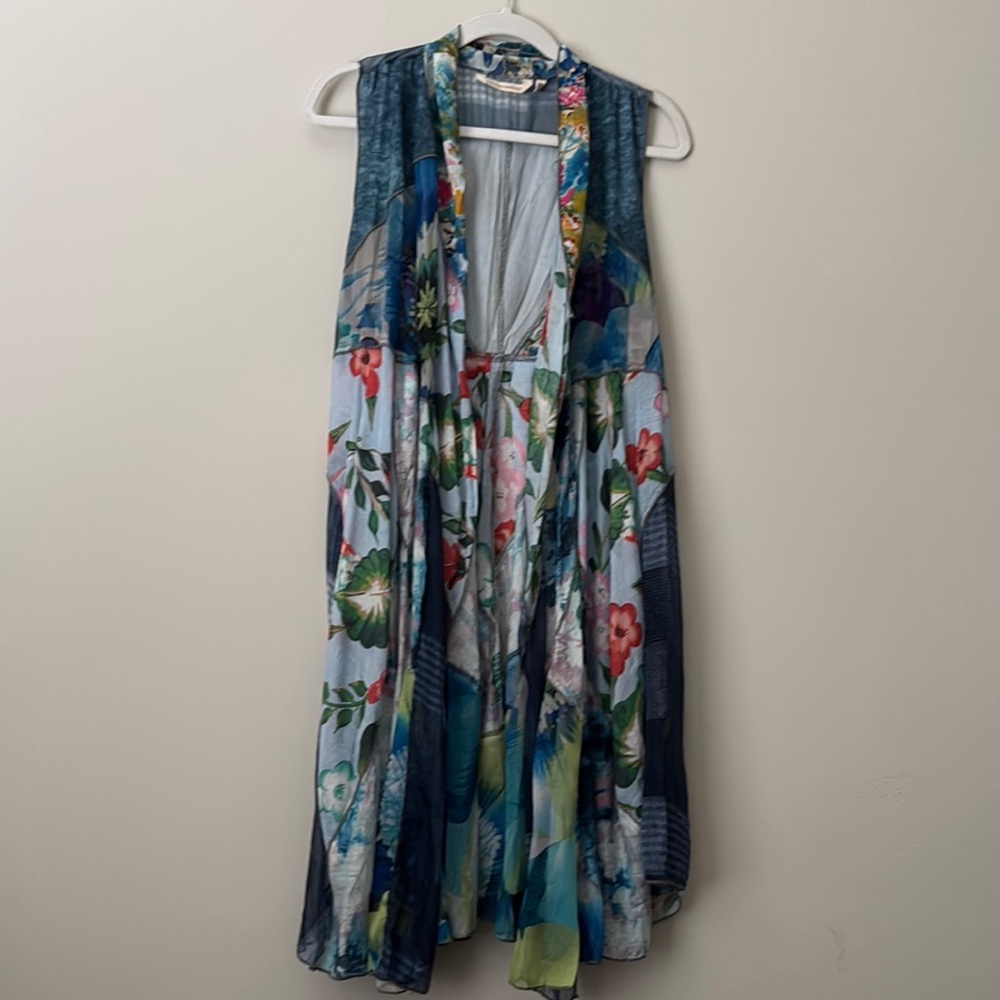 Soft Surroundings Floral Sleeveless Tunic - Blue and Green